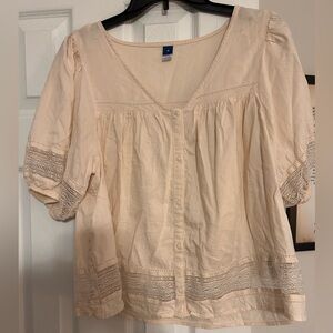 Old Navy Cream Peasant Blouse with Lace Accents
